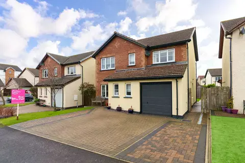 4 bedroom detached house for sale, 3, Campion Close, Peel