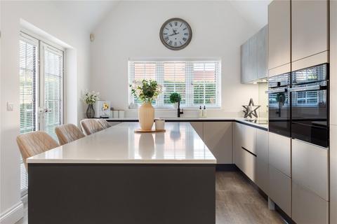 29 Golf Course Lane, Waltham, Grimsby, DN37 0JN