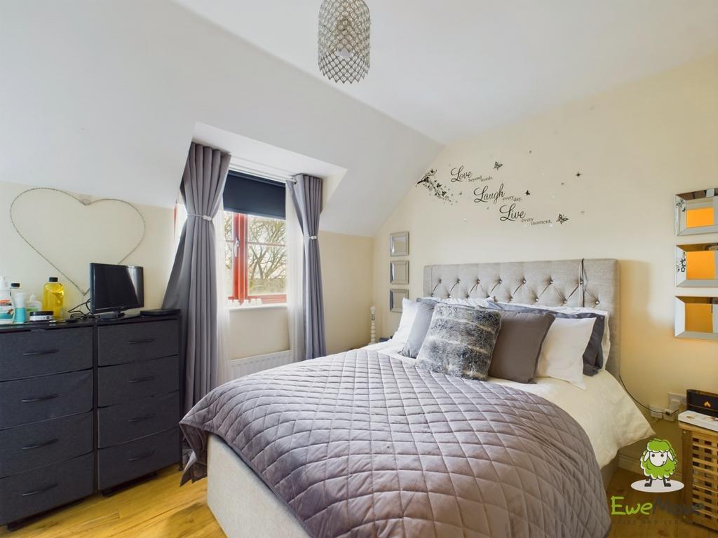 Bedroom1-min