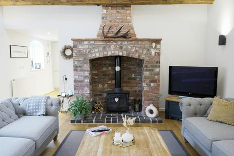 4 bedroom barn conversion for sale, The Grange, Wychnor, DE13