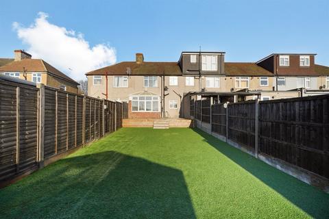 47 Park Mead, Sidcup, DA15 9PJ
