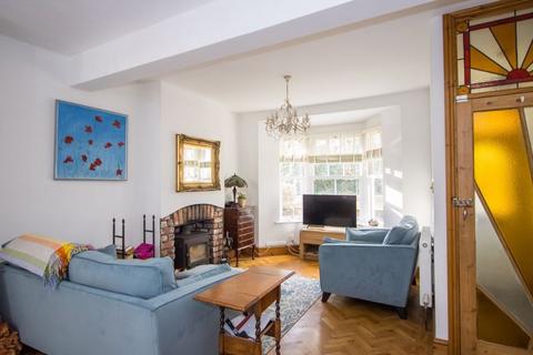 2 bedroom end of terrace house for sale, Sully Terrace, Penarth