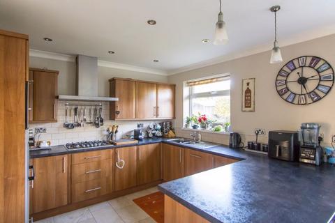 4 bedroom detached bungalow for sale, St. Annes Avenue, Penarth