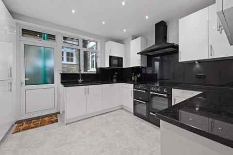 4 bedroom apartment for sale, Cholmley Gardens, West End Lane, West Hampstead, London NW6