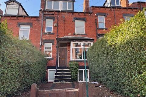 4 bedroom terraced house to rent, St Anns Mount, Leeds