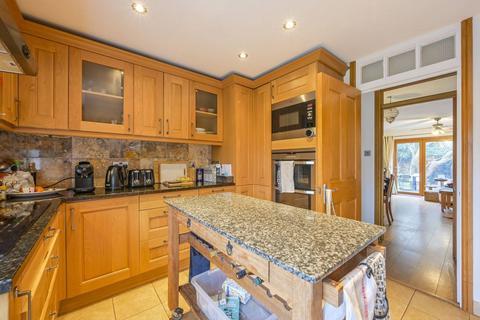 4 bedroom end of terrace house for sale, Waveney Close, Wapping, London, E1W