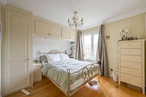 4 bedroom end of terrace house for sale, Waveney Close, Wapping, London, E1W