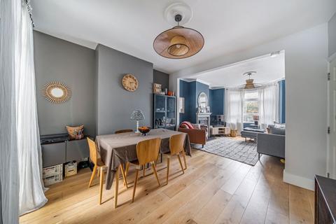85 Park Road, Caterham, CR3 5TD