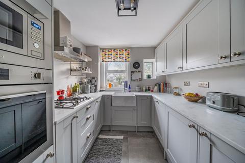 85 Park Road, Caterham, CR3 5TD