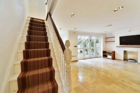 undefined, Hamilton Gardens, London, NW8