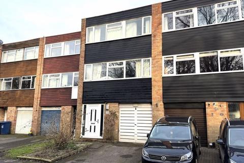 4 bedroom terraced house for sale, Taylors Crescent, Cranleigh