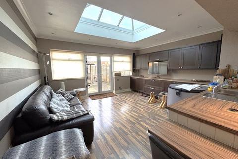 undefined, Taylors Crescent, Cranleigh