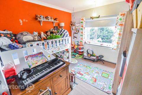 5 Aldam Close, Rotherham, S65 3PY