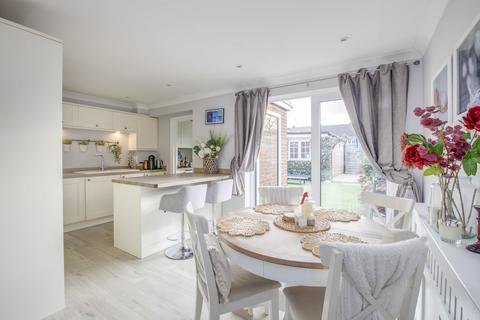 3 bedroom terraced house for sale, Spring Gardens, Marlow, Buckinghamshire