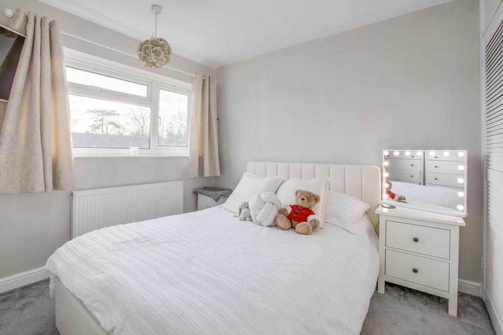 15 Spring Gardens, SL7 3 HS (LOW RES)-3