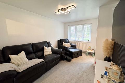 2 bedroom end of terrace house for sale, Chaselands, Burntwood