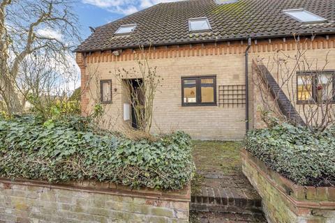 2 bedroom terraced house for sale, William Barnaby Yard, Bury St. Edmunds