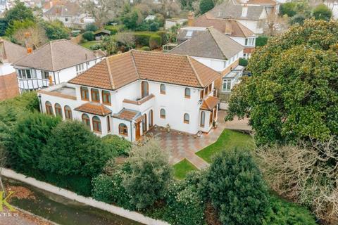 3 bedroom detached house for sale, Seafield Road, Bournemouth BH6