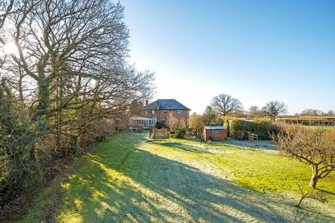 4 bedroom detached house for sale, Cranbrook Road, Benenden