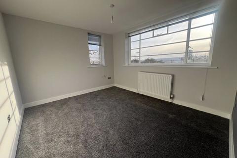 3 bedroom apartment to rent, Granville Court, Newcastle Upon Tyne NE2