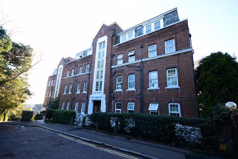 Richmond Gardens, Bournemouth BH1