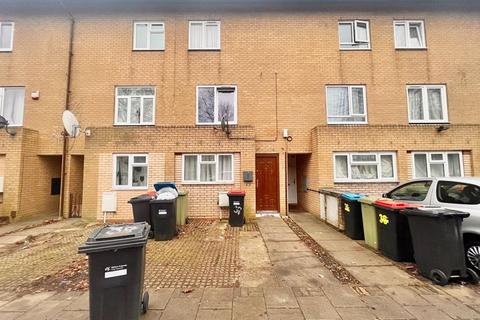 4 bedroom terraced house for sale, Mullion Place, Milton Keynes