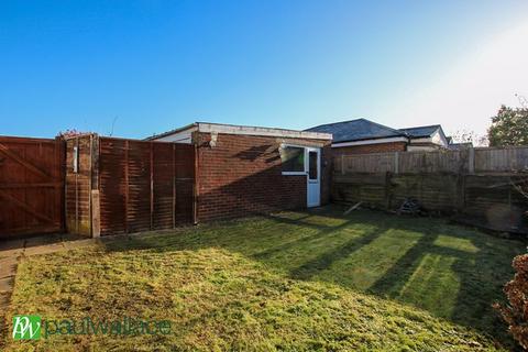 2 bedroom bungalow for sale, Maybury Avenue, West Cheshunt