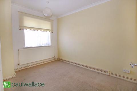 2a Maybury Avenue, Cheshunt, Waltham Cross, EN8 0HP