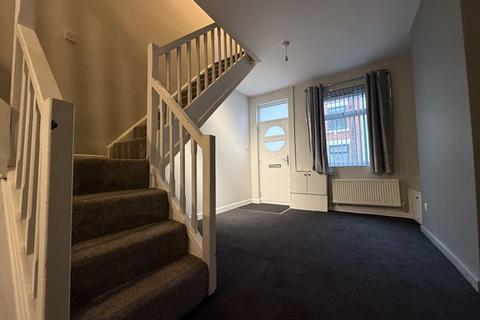 3 bedroom terraced house to rent, Brakespeare Street, Stoke-On-Trent