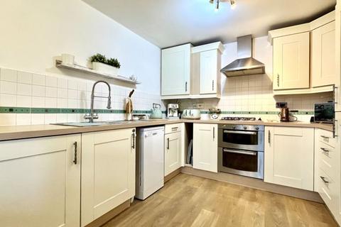 10 Coker Way, Chard, TA20 1BF