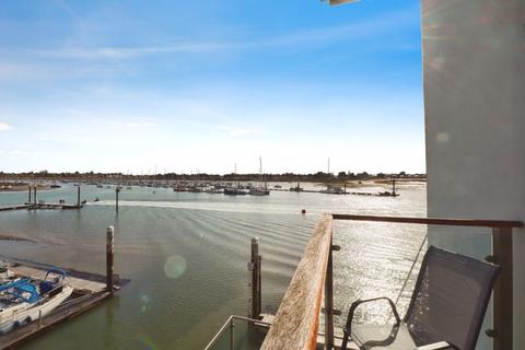 2 bedroom apartment for sale, Waterside Marina, Brightlingsea, CO7