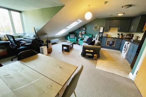 1 bedroom penthouse for sale, 18 New Road, Radcliffe