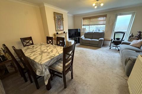 3 bedroom terraced house for sale, Hazelmere Walk, Northolt