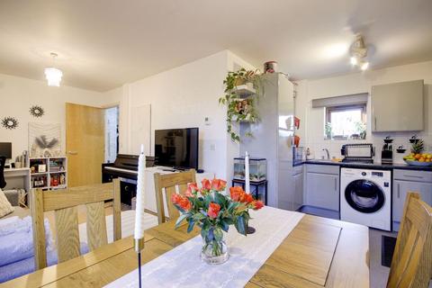 1 bedroom flat for sale, Pipit Court, Teal Close, Enfield