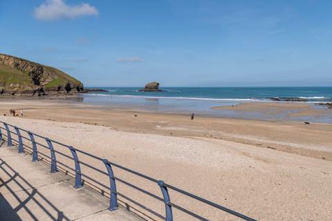 undefined, Portreath, Redruth - First floor apartment