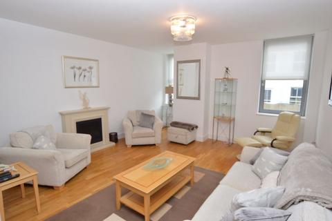 2 bedroom flat for sale, 2 Bedroom 2 Bathroom Apartment with Parking, Calverley Street, Tunbridge Wells