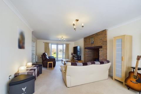 5 bedroom detached house for sale, Discovery Close, Craven Arms SY7