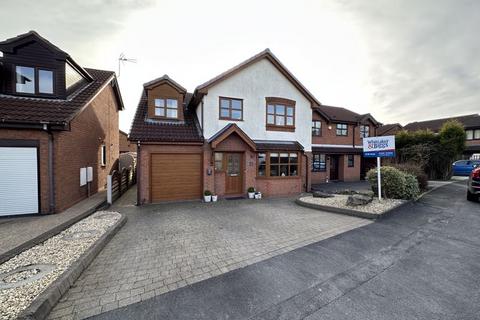 4 bedroom detached house for sale, Railway Court, Endon, ST9 9ET.