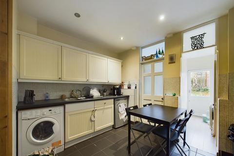 2 bedroom maisonette for sale, Ravenscroft Road, Beckenham, BR3