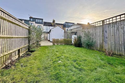 15 Queens Road, Thame, OX9 3NF