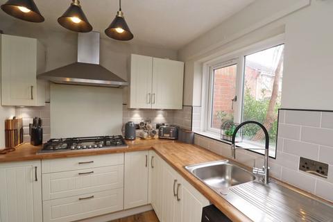 2 bedroom terraced house for sale, Biddiscombe Close, Bridgwater TA6