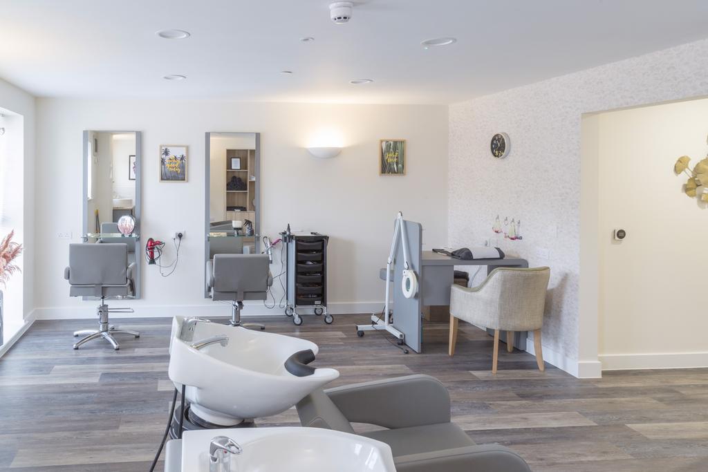 Salon