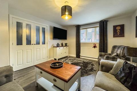1a Cantle Close, Corby, NN18 8LJ