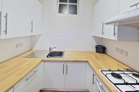 2 bedroom flat to rent, Springvalley Terrace, Edinburgh, EH10