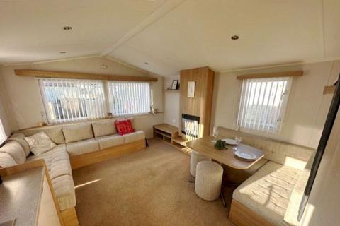 2 bedroom static caravan for sale, North Denes, , The Ravine NR32