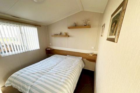 2 bedroom static caravan for sale, North Denes, , The Ravine NR32