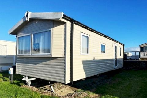 2 bedroom static caravan for sale, North Denes, , The Ravine NR32