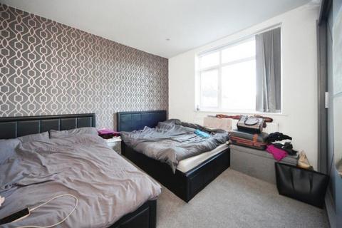 3 bedroom terraced house for sale, Luton, Bedfordshire, LU3