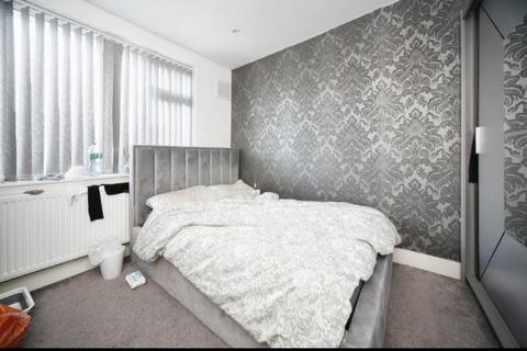 3 bedroom terraced house for sale, Luton, Bedfordshire, LU3