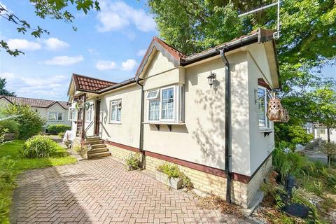 2 bedroom park home for sale, Hedge Barton, Fordcombe, Tunbridge Wells, Kent